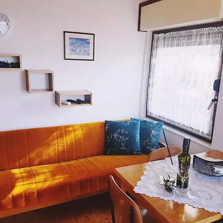 Marija Nada * Malinska