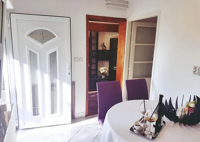 Marija Nada Apartment Malinska