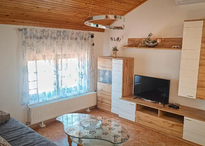 Marija Nada Apartamento *