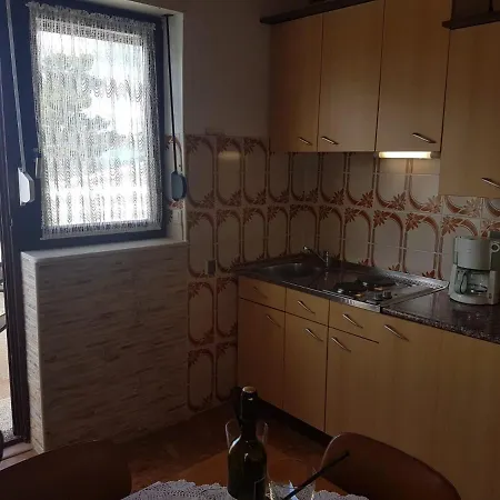 Marija Nada Apartament Malinska