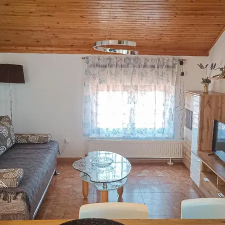 Apartament Marija Nada *